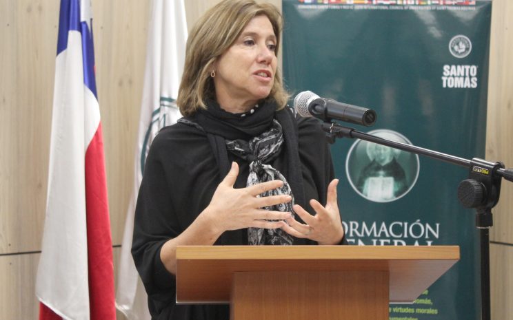 Silvia Sittler Roig invitada especial, Fundadora Corporación NAIM Curicó.