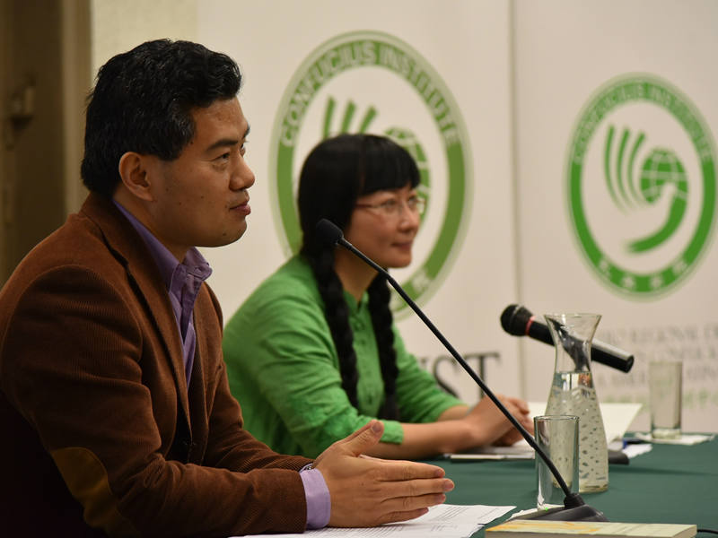 Conferencia de Jian Rufeng en IC UST Santiago