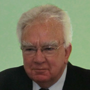 Juan Antonio Widow, profesor emérito de la Universidad Adolfo Ibáñez
