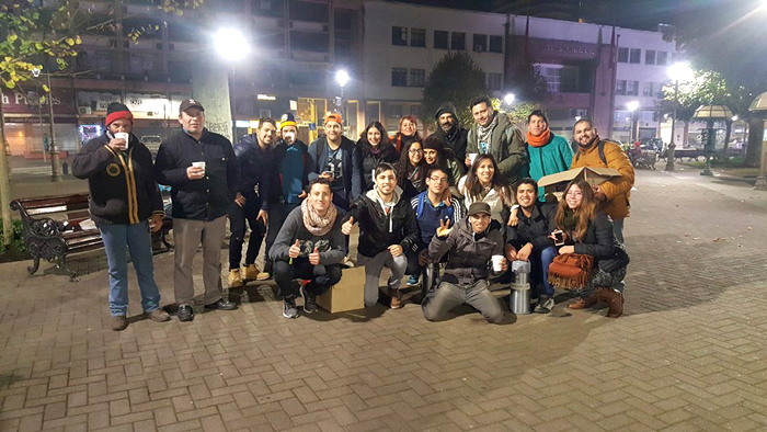 en terreno durante Cafetón