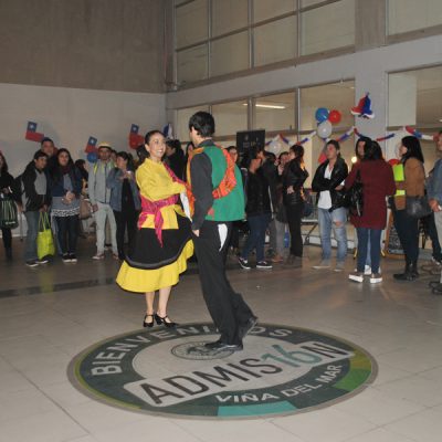 Bailes típicos en celebración de Fiestas Patrias DAE