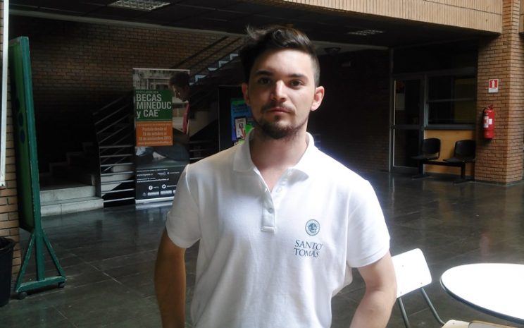 Alumno de Santiago Centro que irá al Congreso de Valdivia