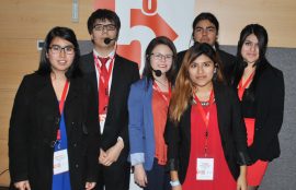 Equipo de la Pontificia Universidad Católica de Chile en 5º Torneo Internacional de Debates Santo Tomás