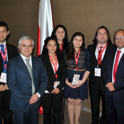 Equipo Santo Tomás Rancagua en 5º Torneo Internacional de Debates Santo Tomás