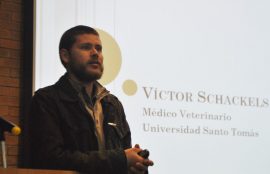 Víctor Schackels, exalumno de Medicina Veterinaria UST Viña del Mar