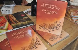 Lanzamiento libro "Gastronomía Valparaíso" por parte de Fundación Gourmet Patagonia y Santo Tomás Viña del Mar.