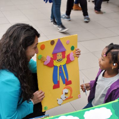 Exposición de recursos didácticos, carrera Técnico en Educación Parvularia CFT Santo Tomás Viña del Mar