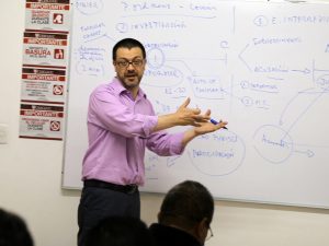 Diego Falcone, académico Escuela de Derecho UST Viña del Mar, en México.