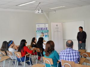Premiación ganadora "Nutricuentos" 2016. Docente de Nutrición y Dietética UST Viña del Mar, Pablo Haro, encabezó actividad.