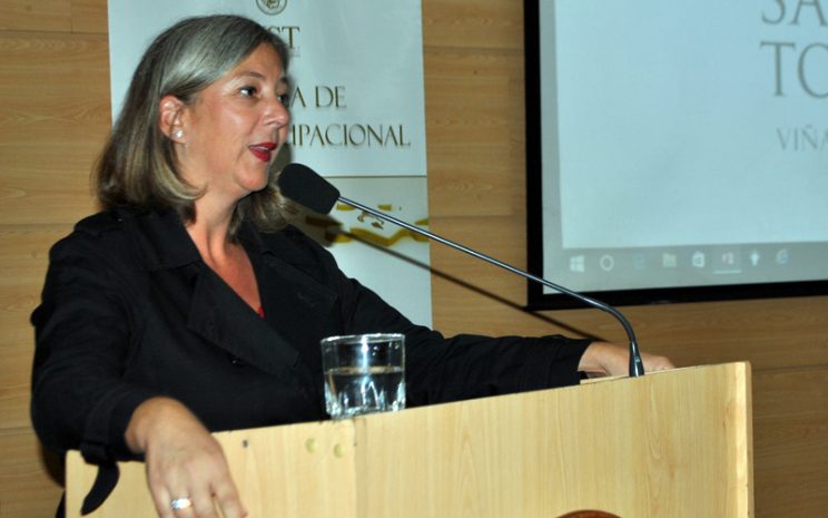 Vivian Neumann, directora Escuela de Terapia Ocupacional UST Viña del Mar