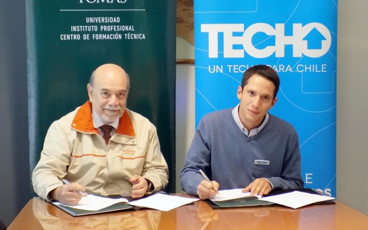 Firma convenio Techo-Chile y Santo Tomás Viña del Mar