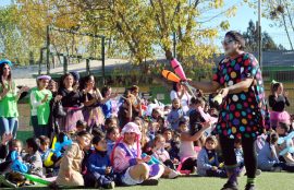 "Mechoneo solidario" en colegio Manuel Bulnes de Quilpué, por DAE Santo Tomás Viña del Mar