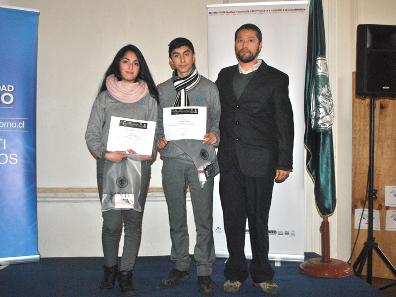El tercer lugar fue para Francisco Ríos y Valentina Ahumada del Liceo Eleuterio Ramirez de Osorno
