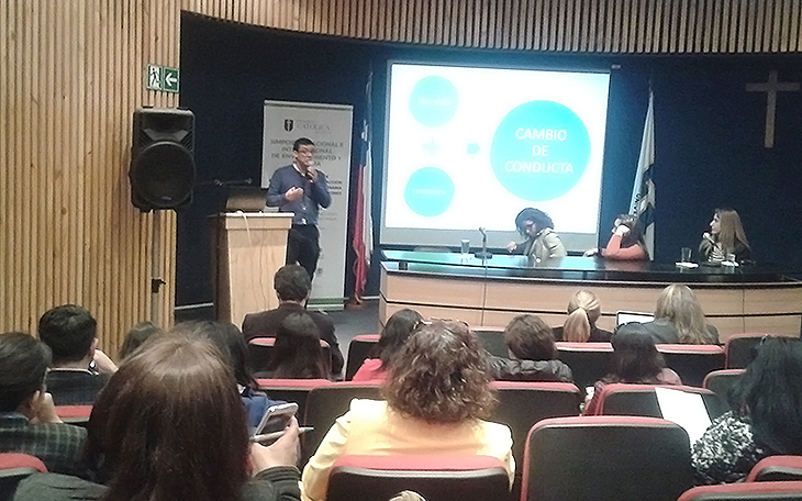 académico ust simposio