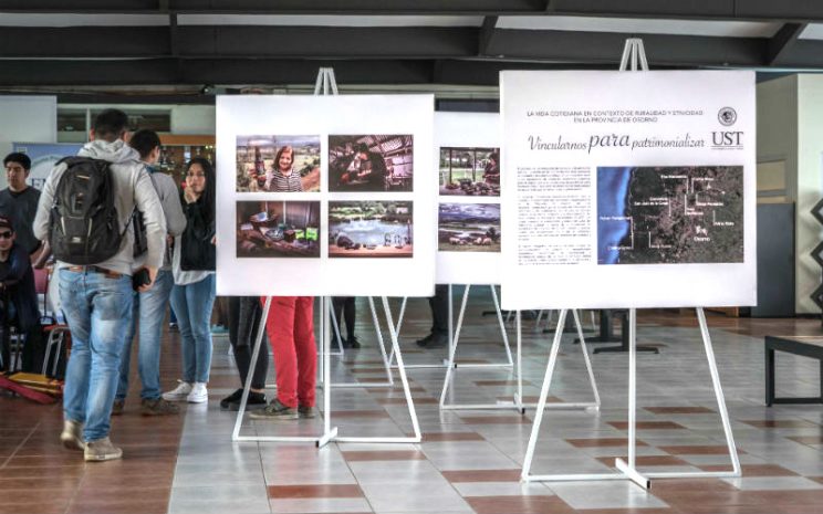 Una exposición de imagenes que grafican el trabajo realizado se exhibió como parte del Seminario de la UST Osorno.