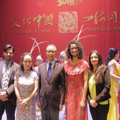 Instituto Confucio UST presenta grupo de acrobacia de China