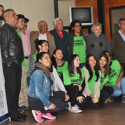 Mechoneo Solidario en Santo Tomás Viña del Mar