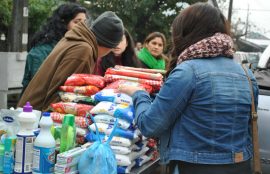 La campaña de recolección de alimentos va en directa ayuda del comedor solidario de la Parroquia San Leopoldo Mandic de Rahue Alto