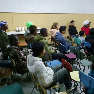 Mechoneo Solidario en Casa de Acogida al Migrante