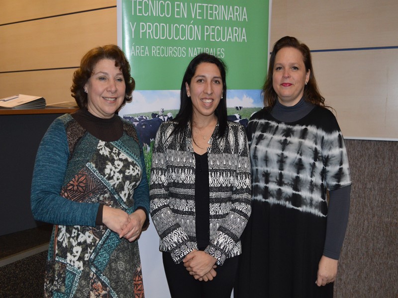 María Verónica De la Maza, Natalia Rebolledo, Sandra Fehlandt