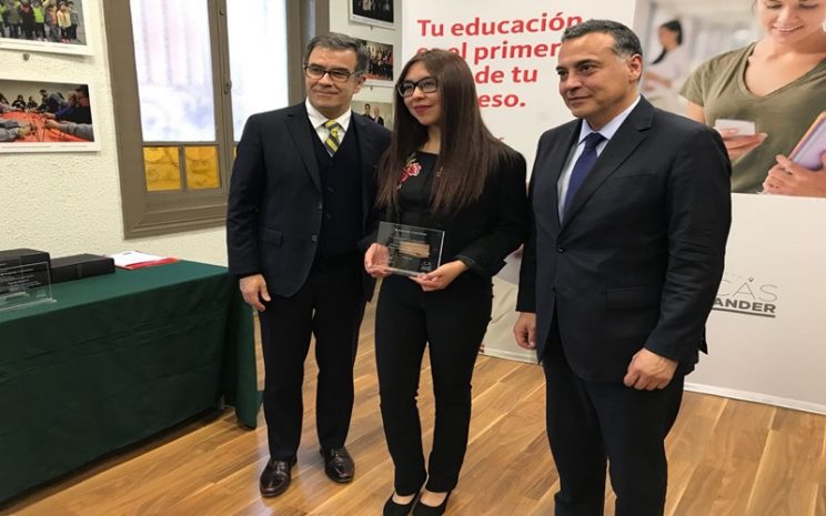 Haseneet Robles, Alumna ganadora Beca Intercambio Internacional Santander