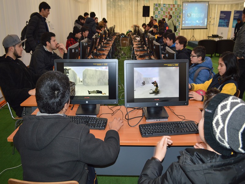 El “Tarreo” congregó a niños y jóvenes en torno a los juegos online