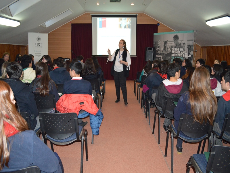 Charla Educación Sexual para Liceo Camilo Henríquez de Temuco