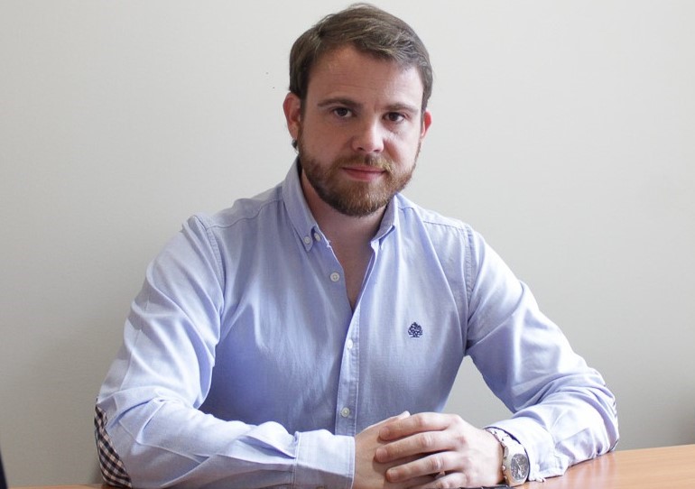 Para Guillermo Sánchez - Vera y Sáiz, Director del Plan de Continuidad de Estudios de Santo Tomás Viña del Mar, esta propuesta académica posibilitará crecer profesionalmente a quien la realice.