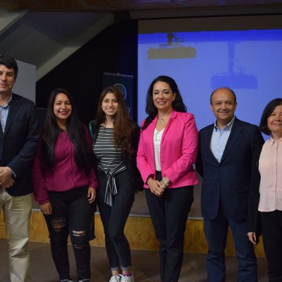 Víctor Sánchez, Paola Leal, Pola Sánchez, Patricia Sánchez, Renato Carrasco y Sandra Carrasco