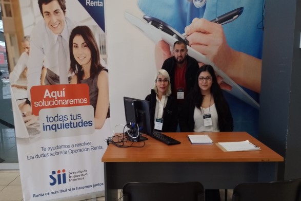 Estudiantes del área de administración del IPST Y CFT de Valdivia