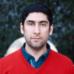 el Dr. Cristián Cáceres, académico de la Facultad de Ciencias Sociales y Comunicaciones de la sede Talca.